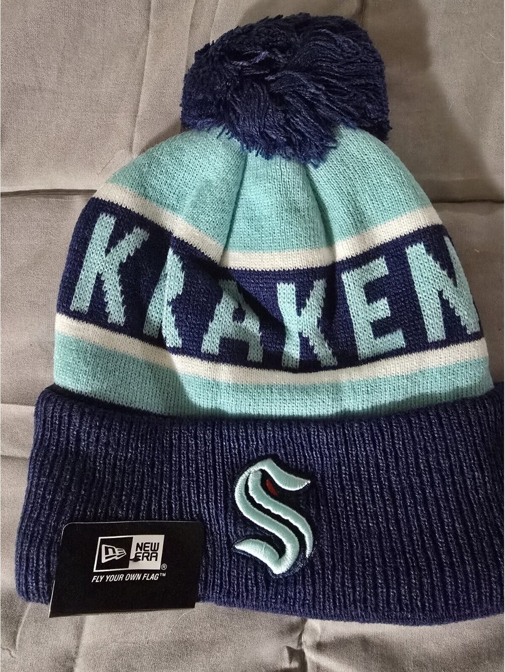 NHL NEW ERA SEATTLE KRAKEN WINTER KNIT CUFFED POM BEANIE HAT Embroidered Logo